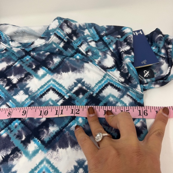 Huk Pursuit Volley Quick-Dry Fishing Shorts Quiet Harbor Blue & Long Sleeve Top - Picture 10 of 14